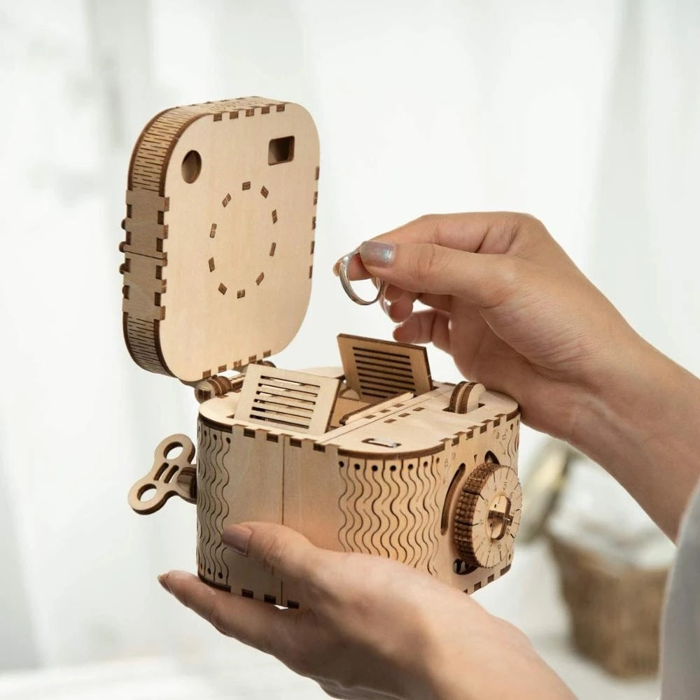 3D Puzzle Treasure Box - DIY Model Kit to Build Wooden Model Treasure Box Craft - Gift for Collection Lover